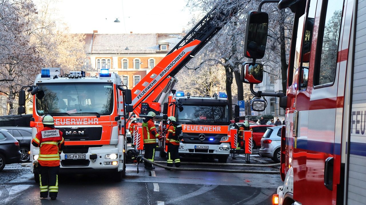 Einsatzkräfte der Feuerwehr – Deeskalations- und Gewaltpräventionstraining für Behörden und Rettungsdienste